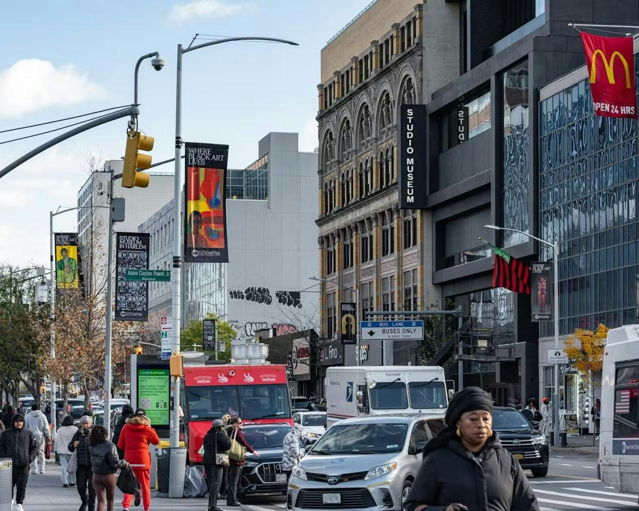 <p>Photo: Kris Graves</p>