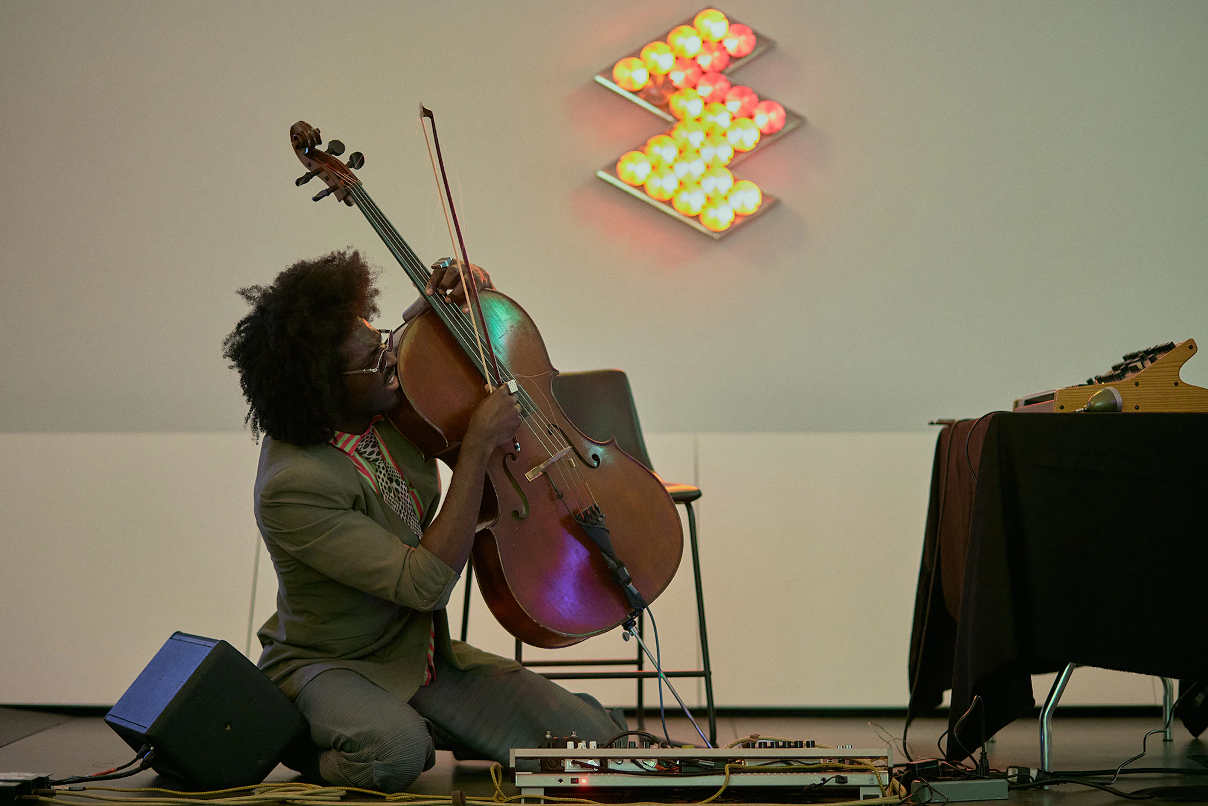 <p>Matthew Jamal performs during A Celebration of Tom Lloyd. Photo: Noel Woodford</p>