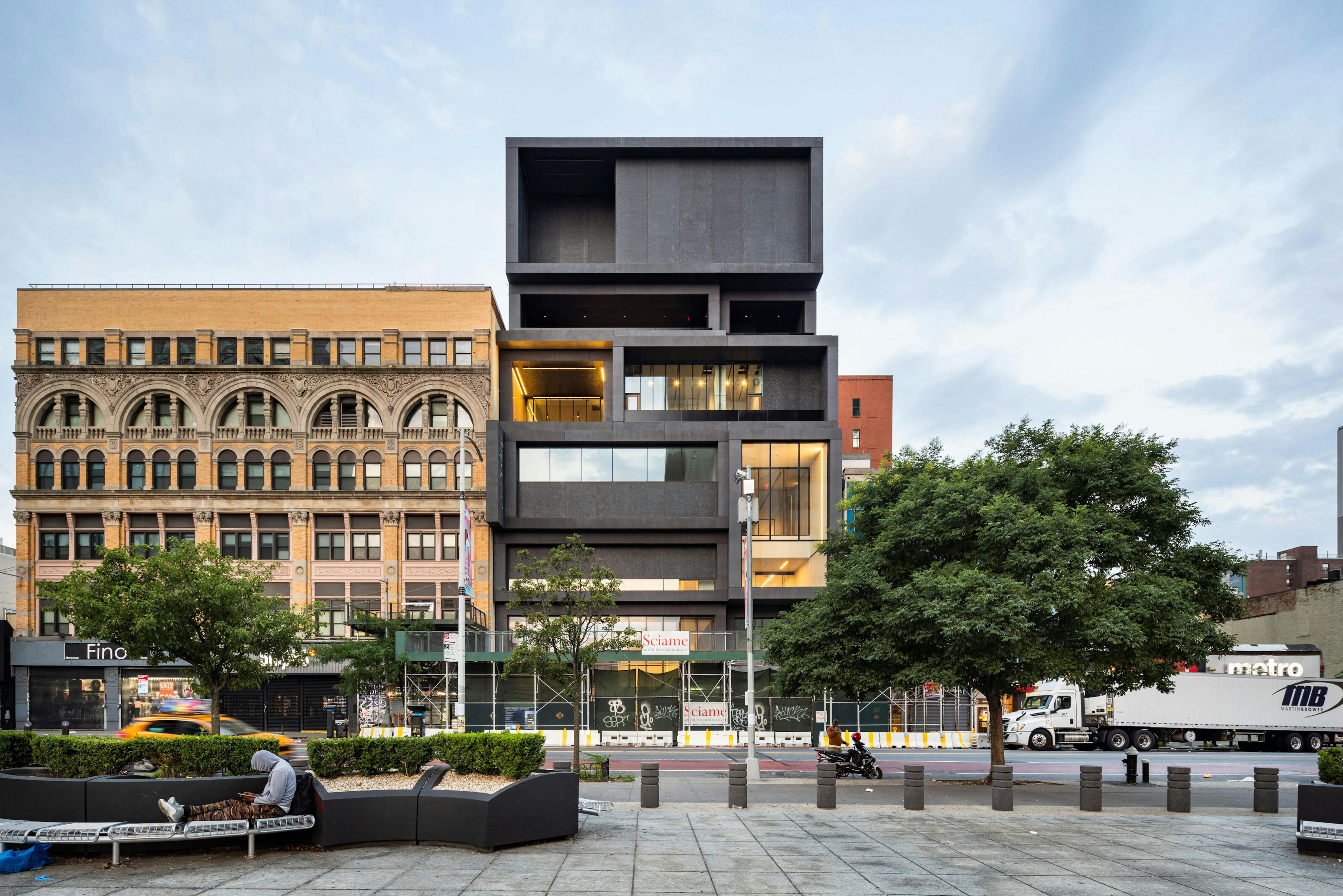 <p>Studio Museum in Harlem. Photo: © Albert Vecerka/Esto</p>