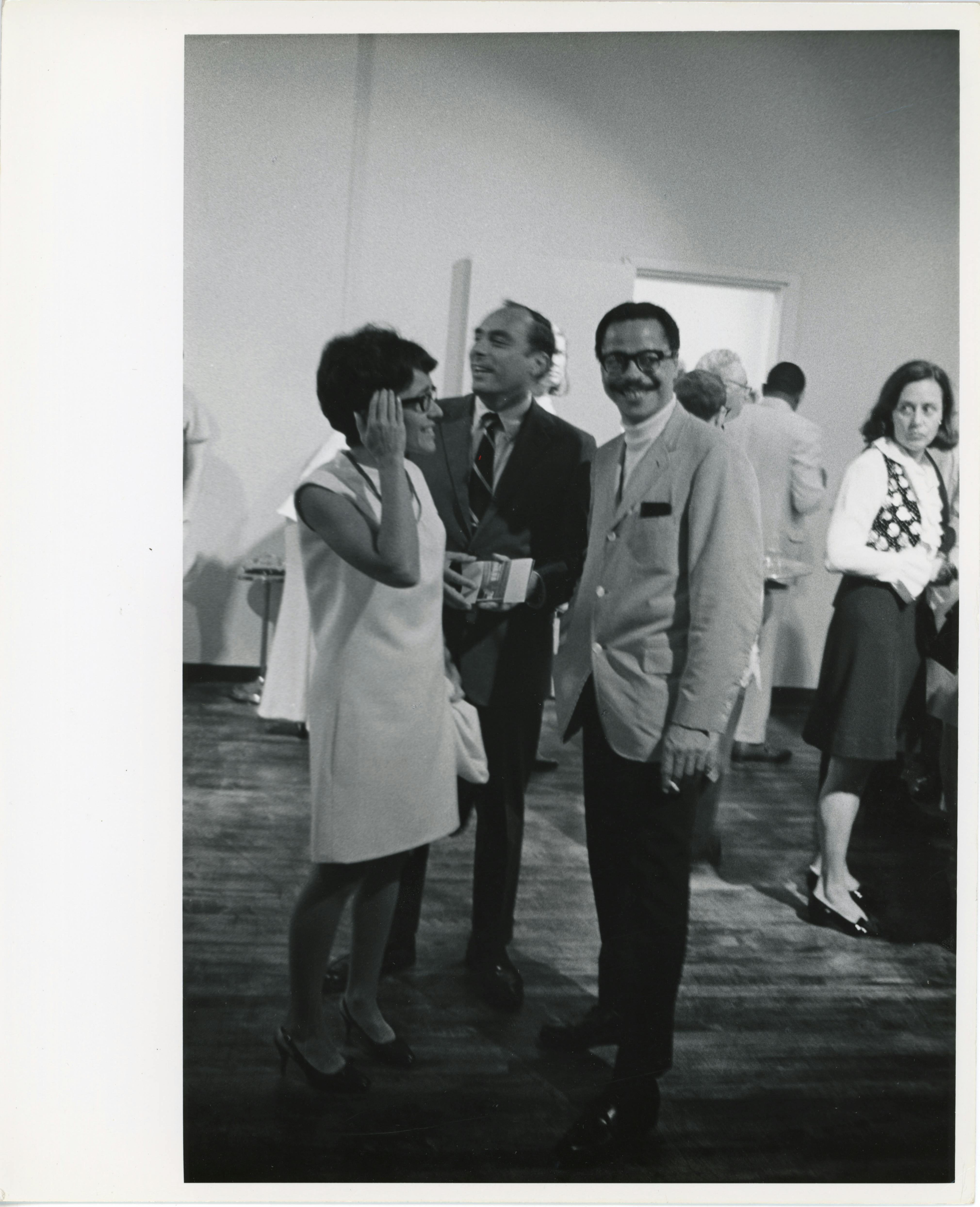 <p>Tom Lloyd and others pictured at the <em>Electronic Refractions II</em> opening, 1968. Photo: Omar Kharem</p>