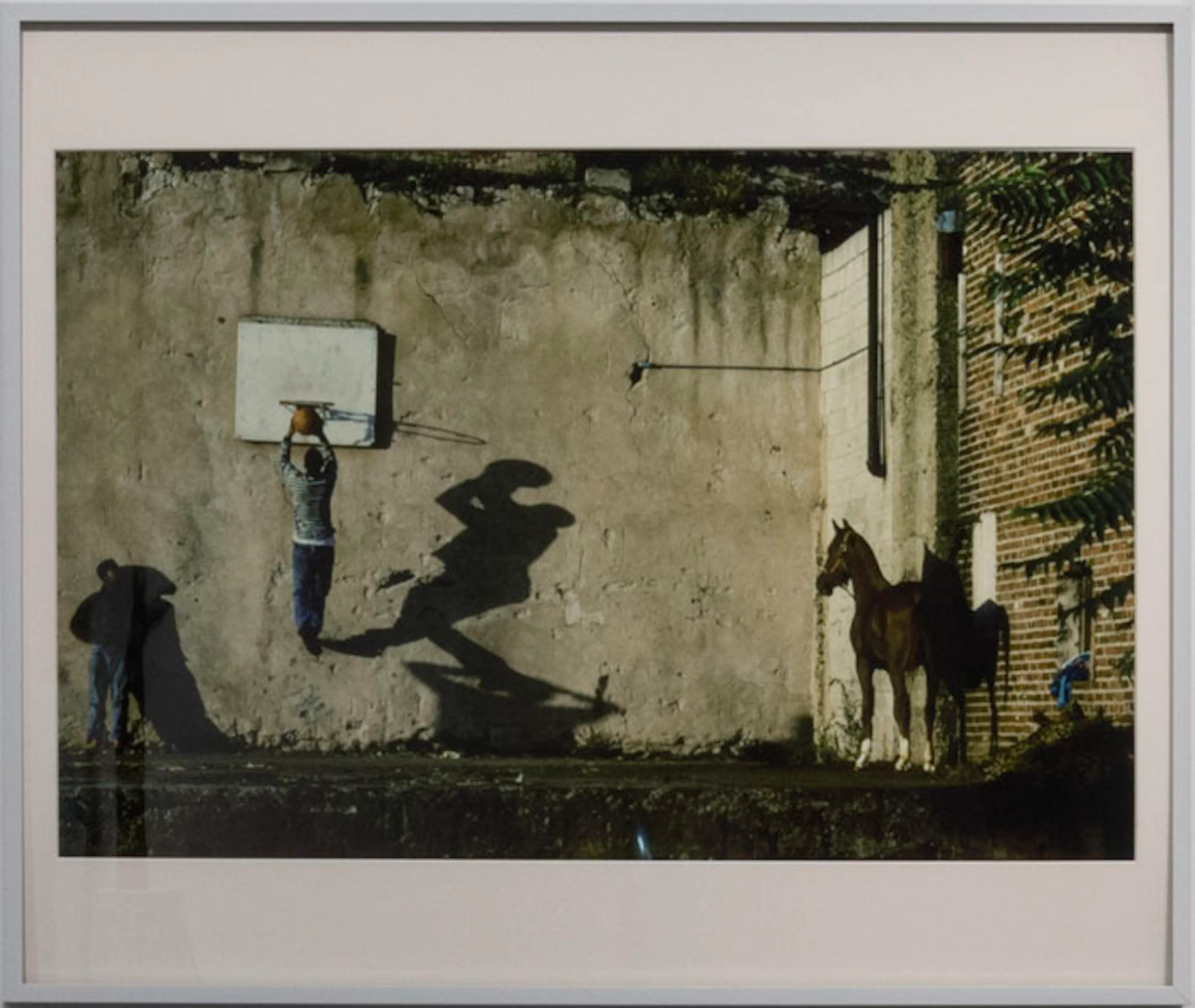 <p>Ron Tarver, <em>The Basketball Game</em>, 1993. Archival inkjet print, 23 1/2 × 28 1/2 × 1 1/4 in. The Studio Museum in Harlem; Museum purchase with funds provided by the Acquisition Committee 2017.21. Photo: Adam Reich</p>