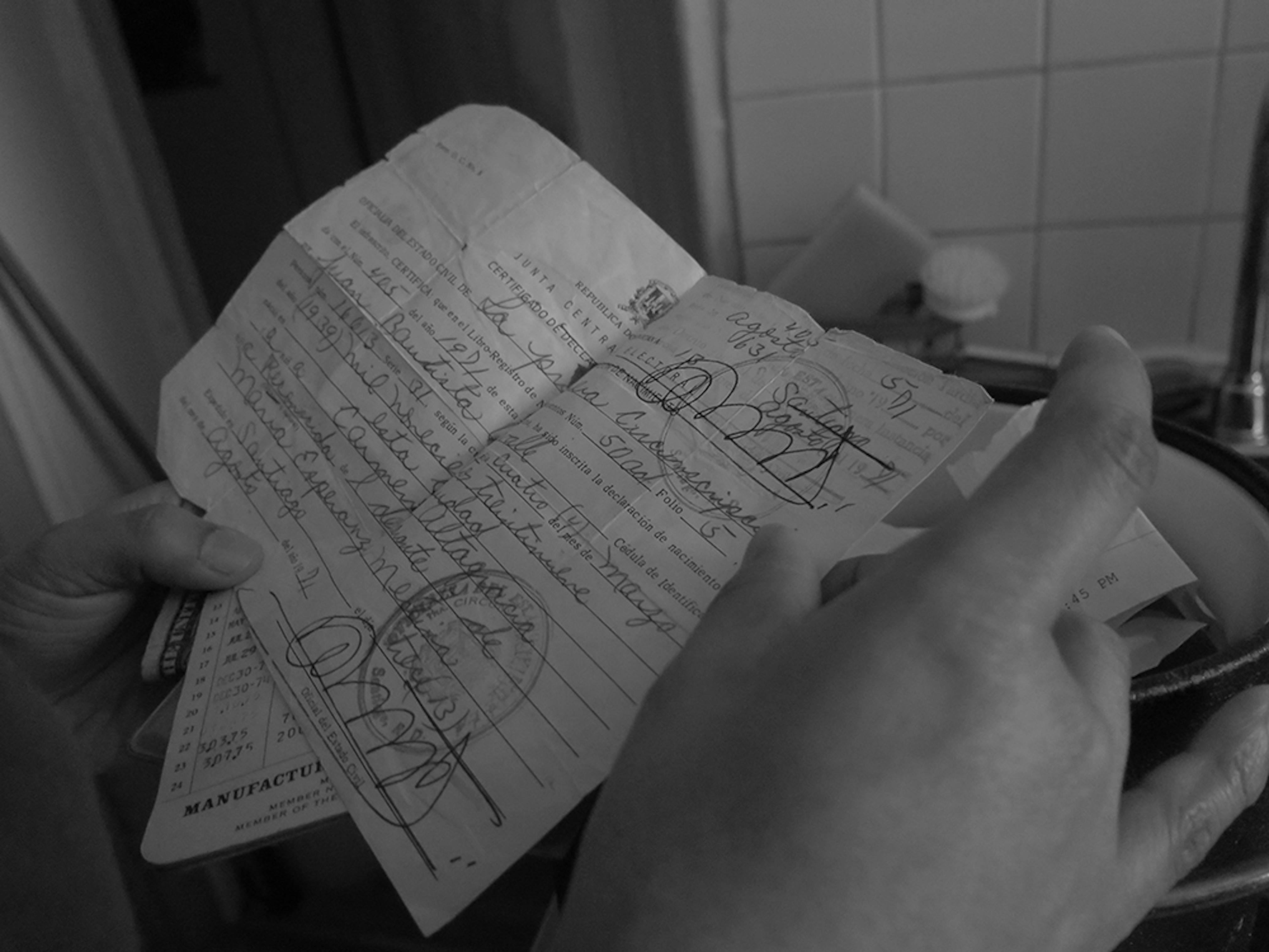 Angelica Calderon
	Bella’s Imprint, 2015
	Digital chromogenic print
	Courtesy the artist