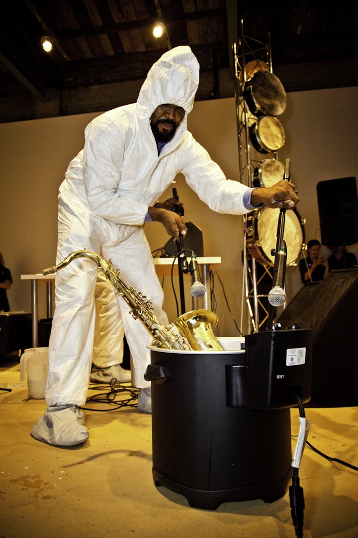 Jamal Cyrus
Texas Fried Tenor (performance still), 2012
Courtesy the artist