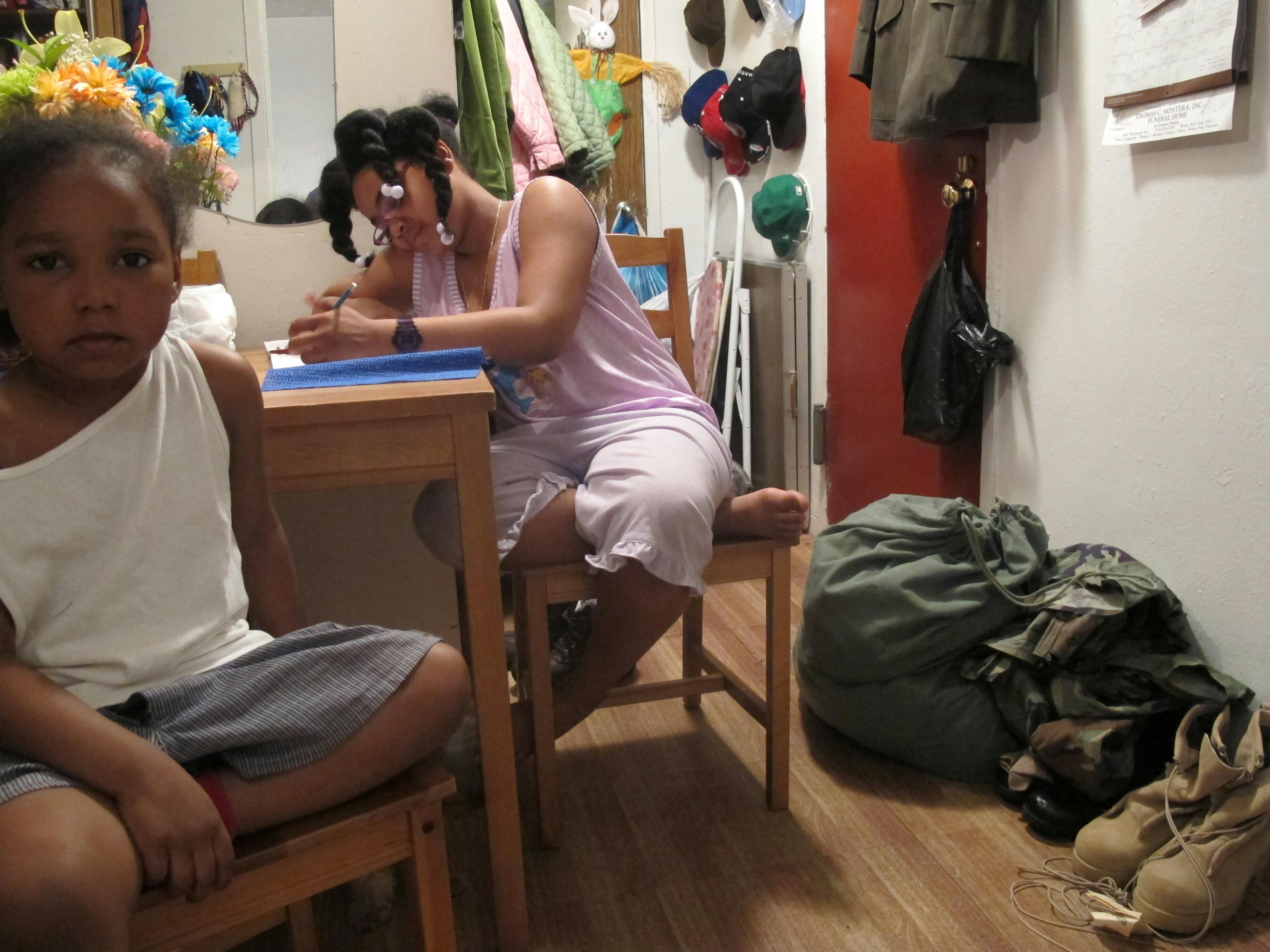 Edwin Doval
	Untitled, 2011
	Courtesy the artist