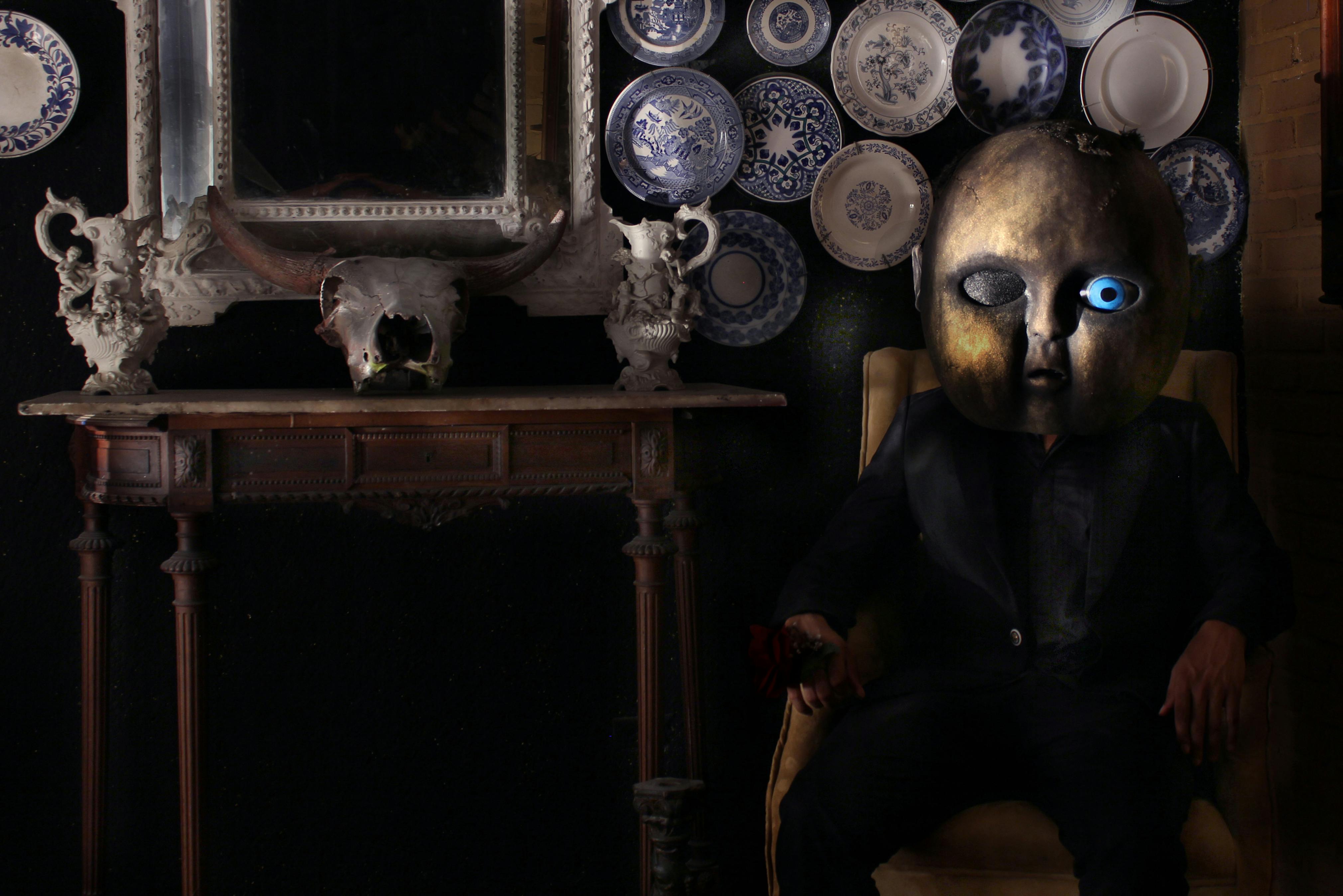 Manuel Mathieu
Home (performance view), 2013
Courtesy the artist
Photo: Josué Azor